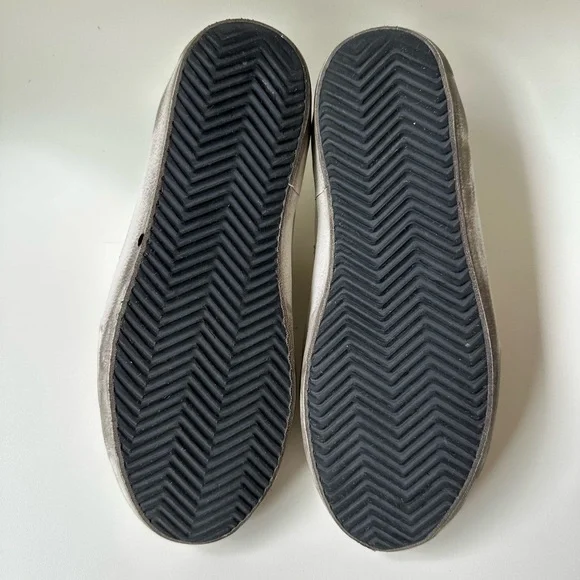 Golden Goose Super Star Sneakers - Picture 11 of 12